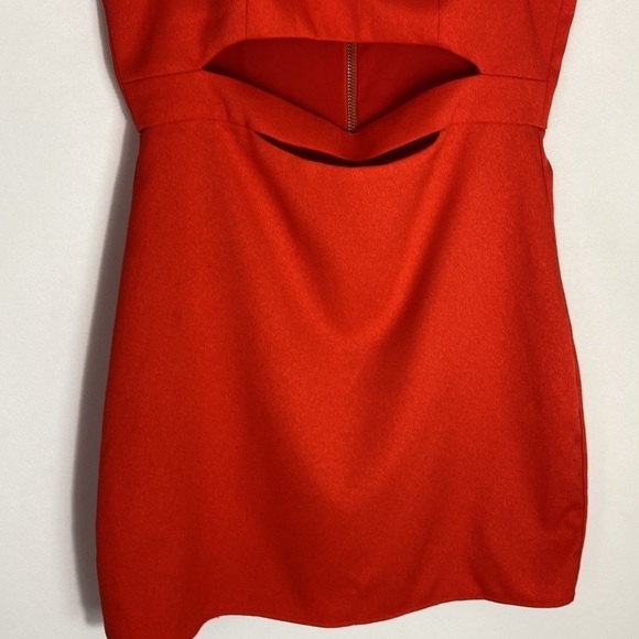 NBD x Naven Twins red front cutout mini dress size small - Picture 3 of 7